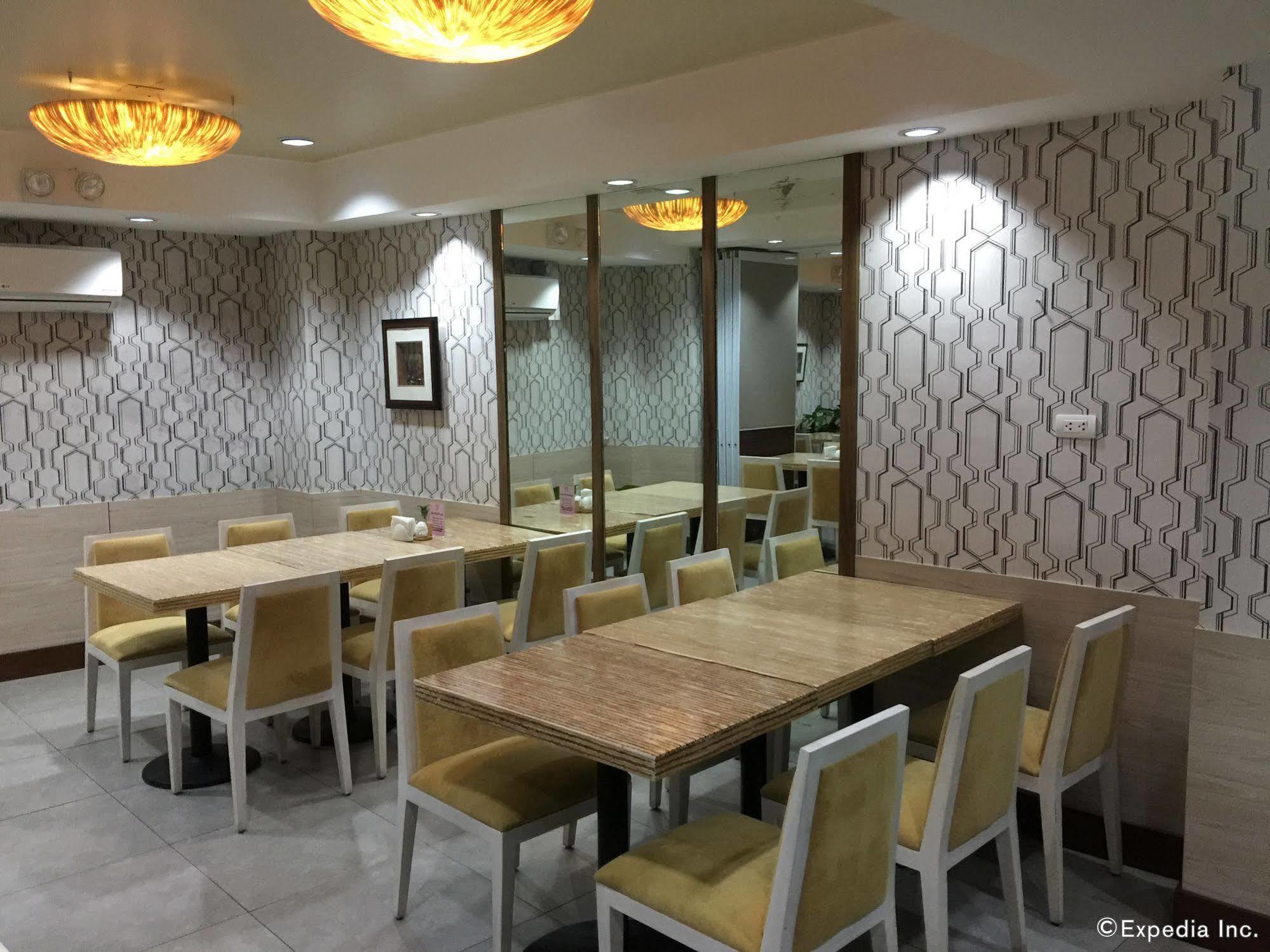 Belian Hotel Tagbilaran Exterior foto
