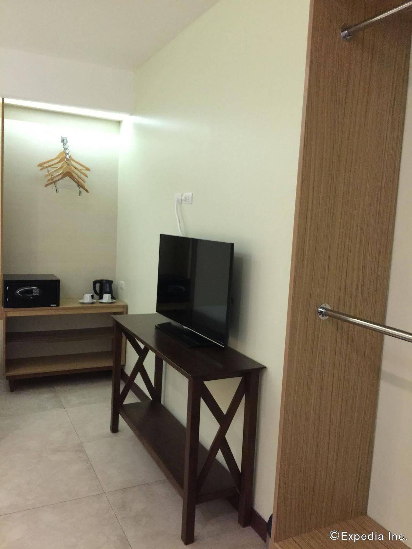 Belian Hotel Tagbilaran Exterior foto